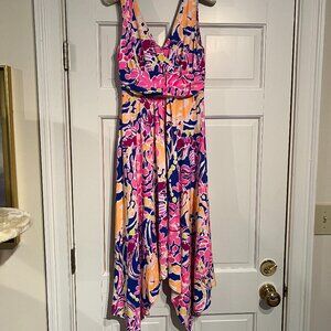 Lilly Pulitzer midi dress size Medium with handkerchief hem